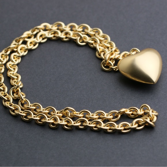 Roxanne Assoulin The Puffy Heart Necklace in Gold - Picture 4 of 7